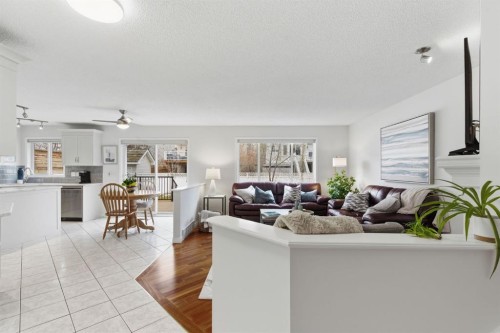 3611 Douglas Ridge Boulevard Se, Calgary, AB - Indoor Photo Showing Other Room