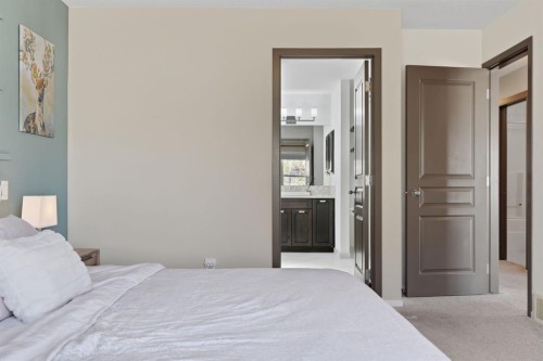 112 Evanston View Nw, Calgary, AB - Indoor Photo Showing Bedroom