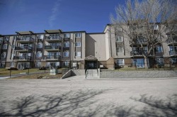 481-8948 Elbow Drive SW Calgary, AB T2V 0H9