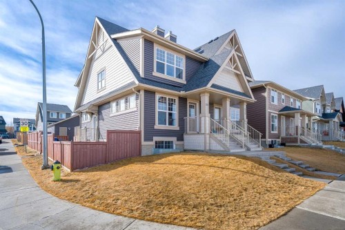 211 Fireside Drive, Cochrane, AB 