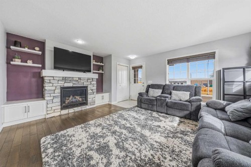 211 Fireside Drive, Cochrane, AB 