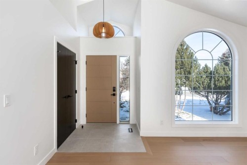 58 Edgevalley Close Nw, Calgary, AB - Indoor Photo Showing Other Room