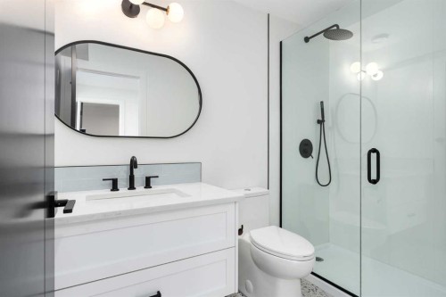 58 Edgevalley Close Nw, Calgary, AB - Indoor Photo Showing Bathroom