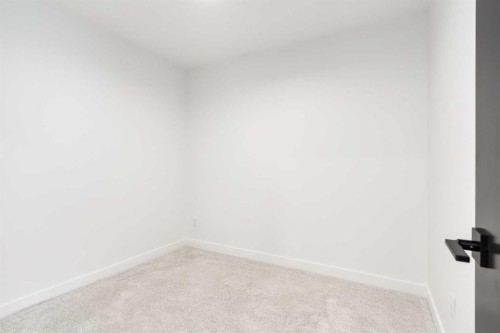 58 Edgevalley Close Nw, Calgary, AB - Indoor Photo Showing Other Room