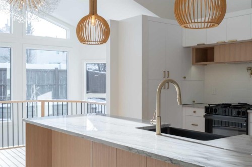 58 Edgevalley Close Nw, Calgary, AB - Indoor Photo Showing Kitchen