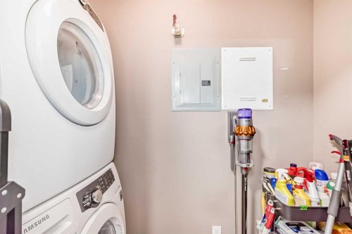 3301-155 Skyview Ranch Way Ne, Calgary, AB - Indoor Photo Showing Laundry Room