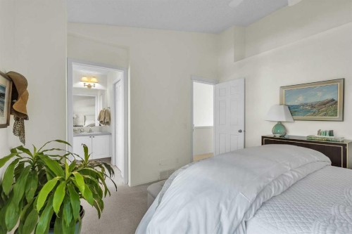 60 Inverness Square Se, Calgary, AB - Indoor Photo Showing Bedroom