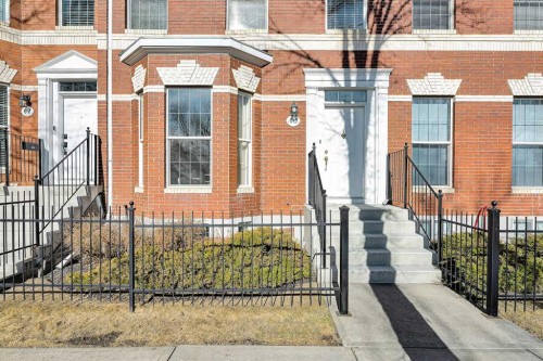 60 Inverness Square Se, Calgary, AB - Outdoor