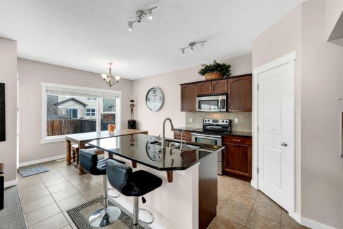 88 Silverado Saddle Avenue Sw, Calgary, AB - Indoor Photo Showing Kitchen