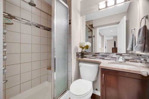 88 Silverado Saddle Avenue Sw, Calgary, AB - Indoor Photo Showing Bathroom