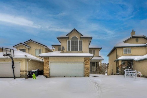 50 Hampstead Gardens Nw, Calgary, AB - Outdoor With Facade