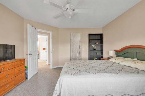 320 Evermeadow Road Sw, Calgary, AB - Indoor Photo Showing Bedroom
