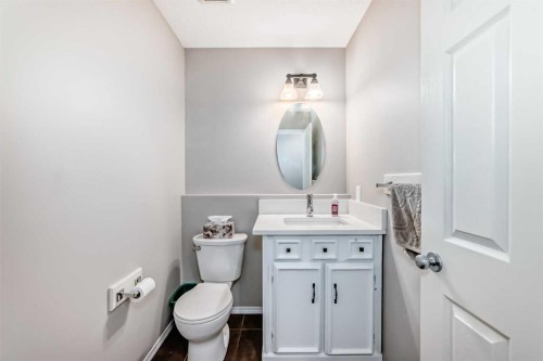 377 Cimarron Boulevard, Okotoks, AB - Indoor Photo Showing Bathroom