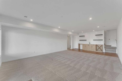 194 Muirfield Boulevard, Lyalta, AB - Indoor Photo Showing Other Room