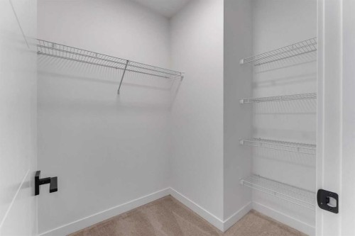 194 Muirfield Boulevard, Lyalta, AB - Indoor With Storage