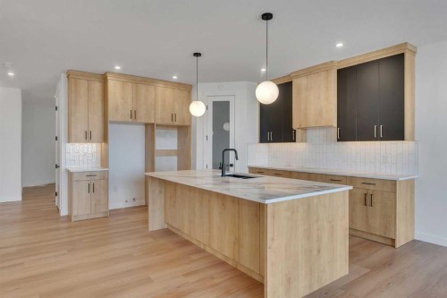 194 Muirfield Boulevard, Lyalta, AB - Indoor Photo Showing Kitchen