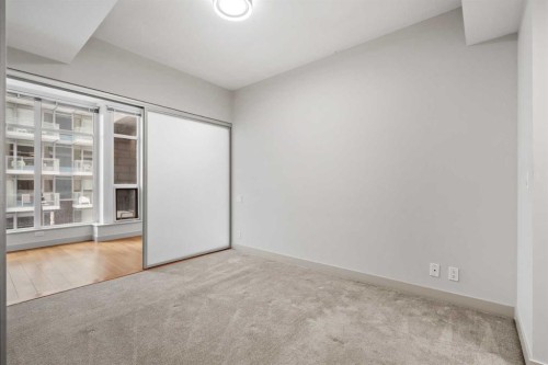 317-222 Riverfront Avenue Sw, Calgary, AB - Indoor Photo Showing Other Room