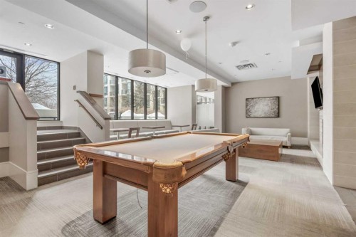 317-222 Riverfront Avenue Sw, Calgary, AB - Indoor Photo Showing Other Room