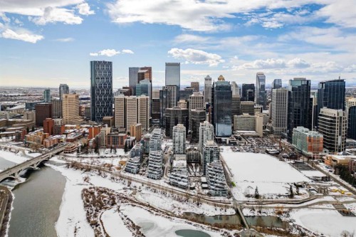 317-222 Riverfront Avenue Sw, Calgary, AB - Outdoor With View