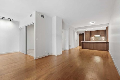 317-222 Riverfront Avenue Sw, Calgary, AB - Indoor