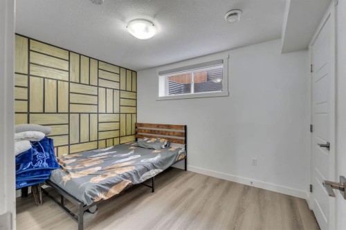 289 Cornerstone Passage Ne, Calgary, AB - Indoor Photo Showing Bedroom