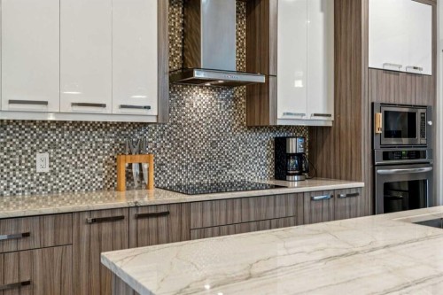 127 34 Street Nw, Calgary, AB - Indoor