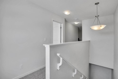 137 Seton Villas Se, Calgary, AB - Indoor Photo Showing Other Room