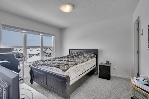 137 Seton Villas Se, Calgary, AB - Indoor Photo Showing Bedroom