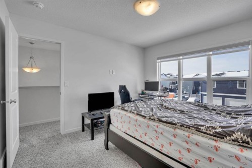 137 Seton Villas Se, Calgary, AB - Indoor Photo Showing Bedroom