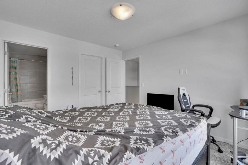 137 Seton Villas Se, Calgary, AB - Indoor Photo Showing Bedroom