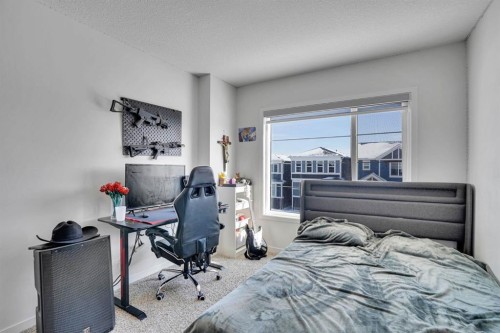 137 Seton Villas Se, Calgary, AB - Indoor Photo Showing Bedroom