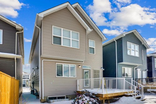 137 Seton Villas Se, Calgary, AB - Outdoor