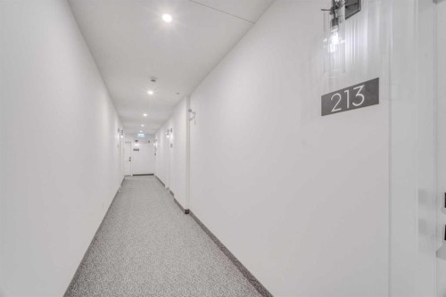 213-40 Sage Hill Walk Nw, Calgary, AB - Indoor Photo Showing Other Room