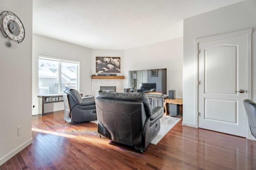 29 Evansridge Circle Nw, Calgary, AB - Indoor With Fireplace