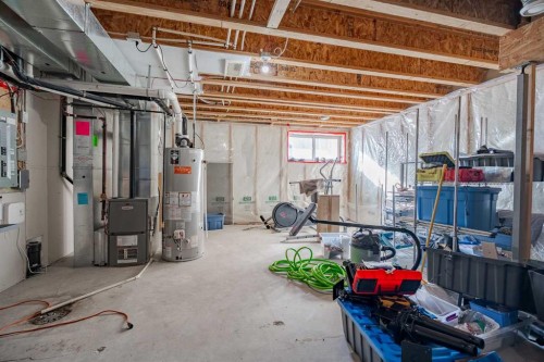 29 Evansridge Circle Nw, Calgary, AB - Indoor Photo Showing Basement