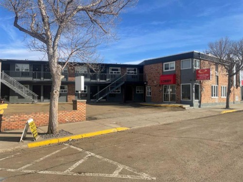 392 Centre Street, Drumheller, AB 