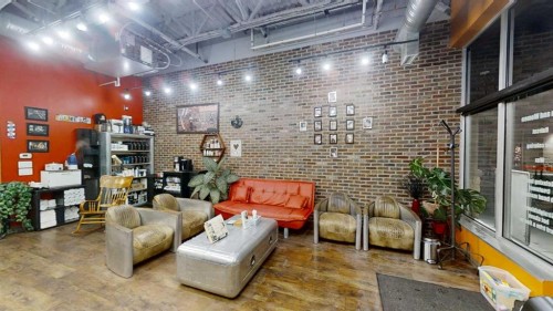 #120-30 Springborough Boulevard Sw, Calgary, AB 