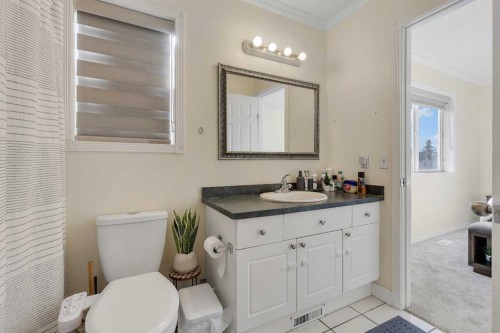 79 Martha'S Haven Place Ne, Calgary, AB - Indoor Photo Showing Bathroom