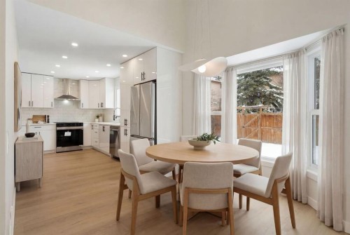 24 Hawkwood Crescent Nw, Calgary, AB - Indoor Photo Showing Dining Room