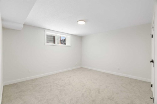 24 Hawkwood Crescent Nw, Calgary, AB - Indoor Photo Showing Other Room