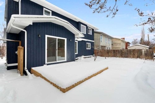 24 Hawkwood Crescent Nw, Calgary, AB - Outdoor