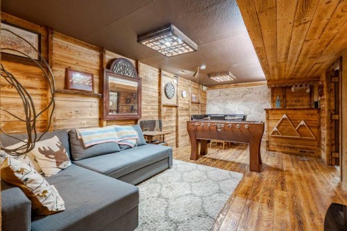 3124 14 Street Nw, Calgary, AB - Indoor Photo Showing Other Room