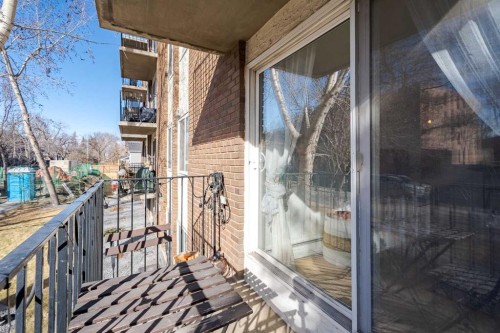 202-340 4 Avenue Ne, Calgary, AB - Outdoor With Exterior