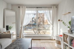 202-340 4 Avenue NE Calgary, AB T2E 0J3