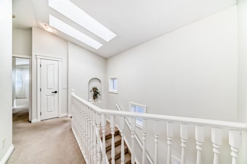 1436 41 Street Sw, Calgary, AB - Indoor Photo Showing Other Room