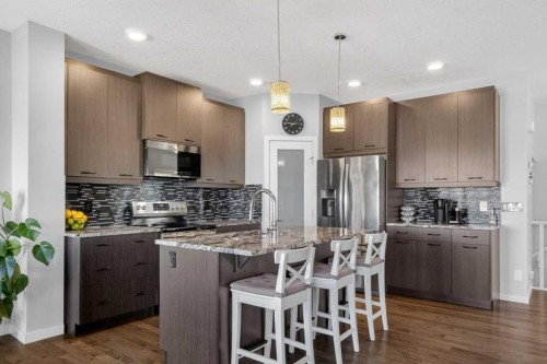 220 Evansborough Way Nw, Calgary, AB - Indoor Photo Showing Kitchen With Stainless Steel Kitchen With Upgraded Kitchen