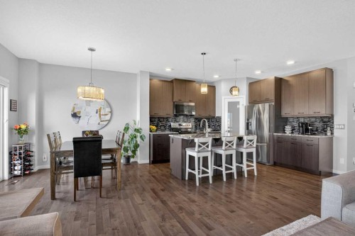 220 Evansborough Way Nw, Calgary, AB - Indoor