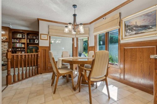 9948 Patton Road Sw, Calgary, AB - Indoor Photo Showing Dining Room