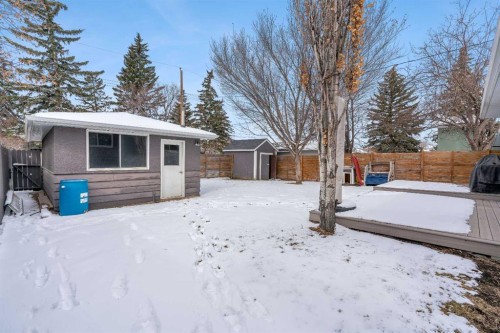 113 Langton Drive Sw, Calgary, AB - Outdoor