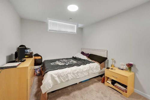 175 Magnolia Way Se, Calgary, AB - Indoor Photo Showing Bedroom